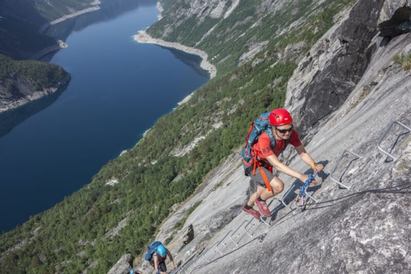 Odda: Full-Day Trolltunga Hiking, and Climbing Tour - Guides, Equipment, and Group Experience