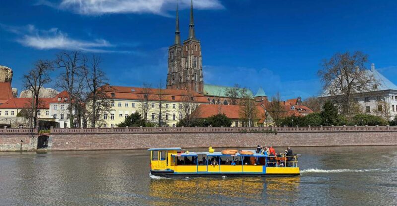 Oder river cruise and walking tour of Wroclaw - An In-Depth Look at the Experience