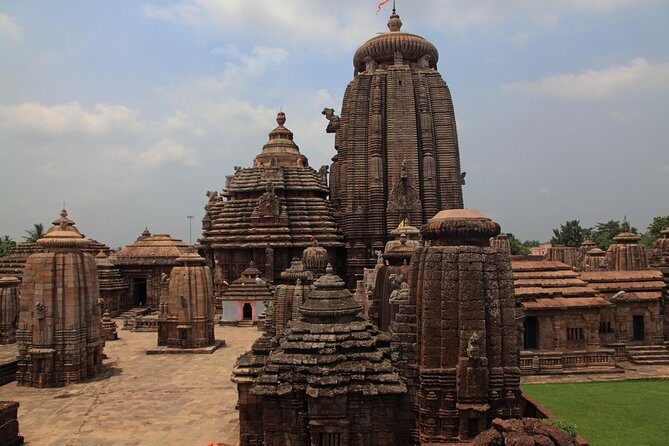 Odisha Tribal Tour - Explore Weekly Tribal Marketplaces & Temples - Key Points