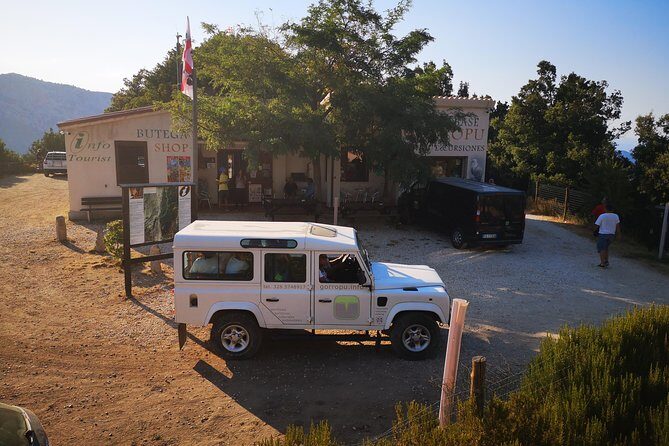 Off-road tour in the Supramonte and visit to Pischina Gurthàddala - FAQ