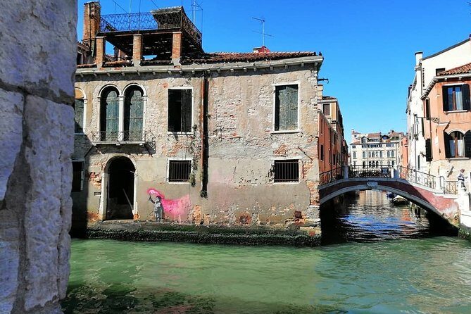 Off the Beaten Path Walk in Venice - An In-Depth Look at the Itinerary and Experience