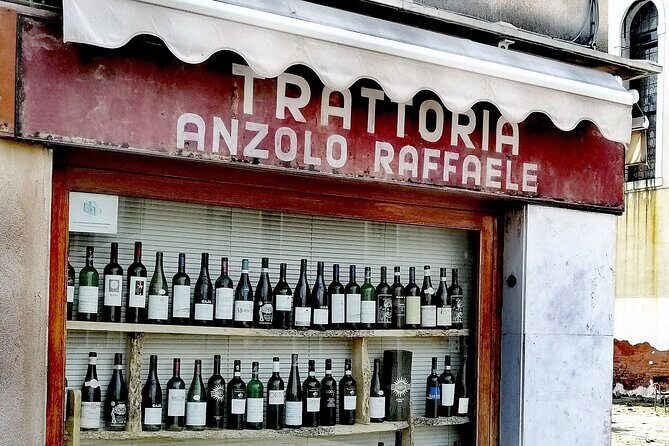 Off the Beaten Path Walk in Venice - Practical Aspects and Considerations