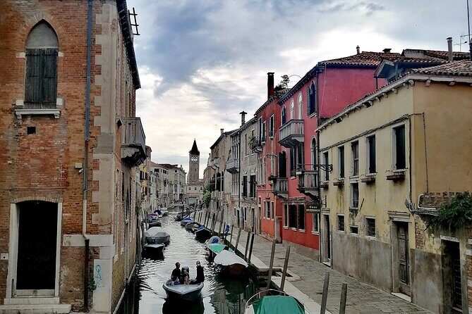 Off the Beaten Path Walk in Venice - Who Will Love This Experience