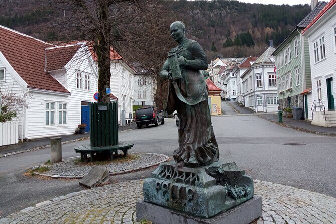 Off the Beaten Track in Bergen: A Private Self-Guided Tour - Who Will Love This Tour?