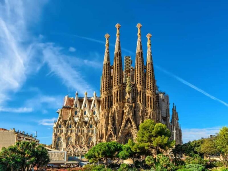 Offical Sagrada Familia Guided Tour with Tower Access - An Expert Tour of Gaudí’s Masterpiece