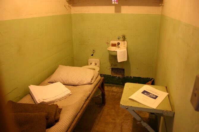 Official Alcatraz Tour with Golden Gate Bridge Bay Cruise - Key Points