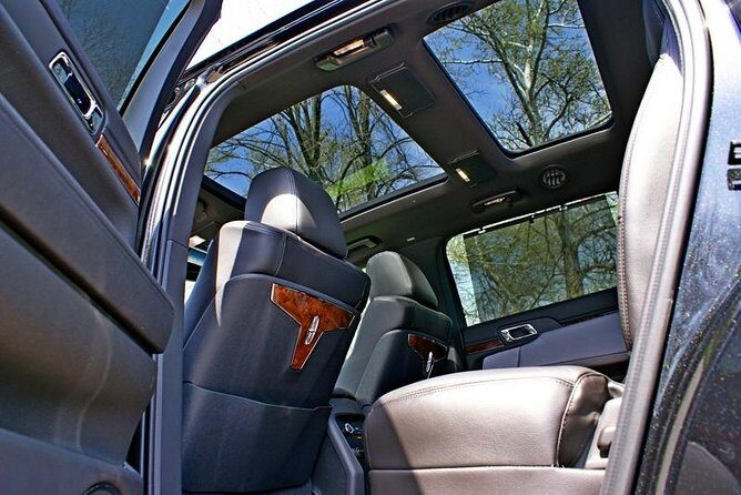 O'Hare Airport Transfer to Chicago, Sedan, Curbside - Top Rated - FAQ