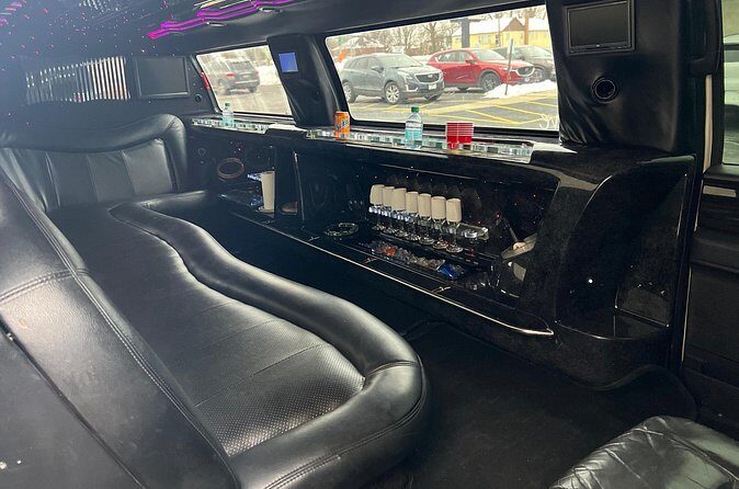 OHare-Midway to Downtown Chicago: Stretch Limousine - The Actual Experience