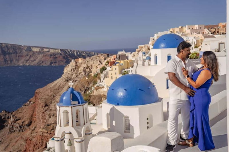 Oia: Couple Photoshoot Seprate Entrance to Blue Dome - Key Points