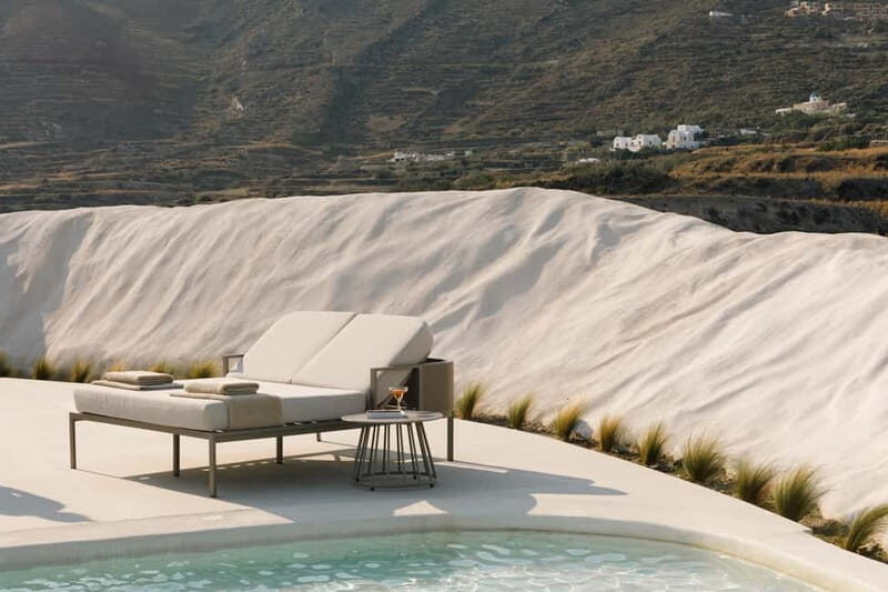 Oia: Retreat Infinity Pool Ticket with Sea and Sunset Views - The Sum Up