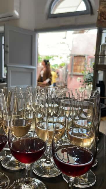 Oia: Wine Tasting with Cold Cuts or Cured Fish - Summary: Who Is This Experience Best For?