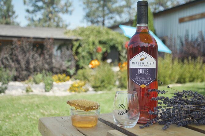 Okanagan Bee Tour and Lunch at Winery in Kelowna - The Experience: What Makes It Stand Out