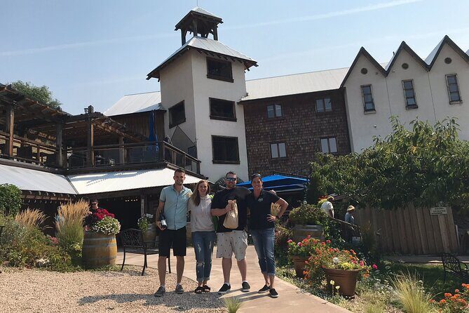 Okanagan Wine Tour In Lake Country Canada - An In-Depth Look at the Lake Country Wine Tour