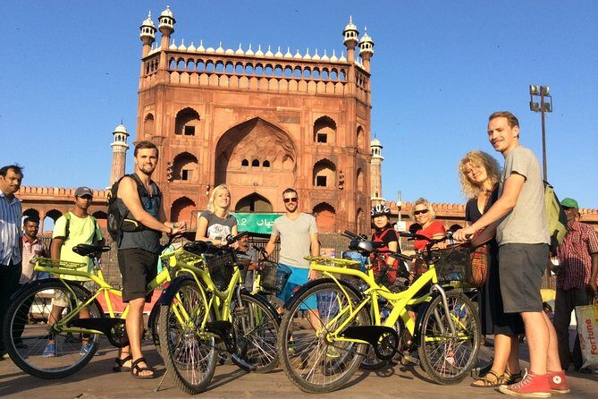 Old Delhi Bike Tour - The Experience from a Traveler’s Perspective
