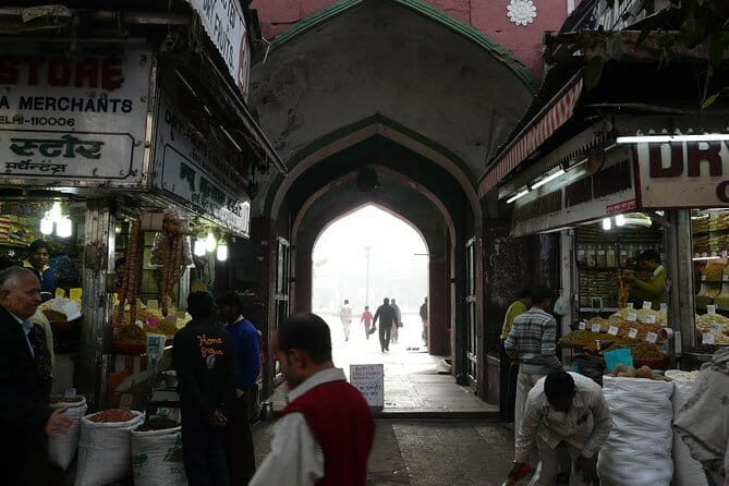 Old Delhi Havelis & Heritage quarters Discovery - Exploring Old Delhi’s Havelis & Heritage Quarters