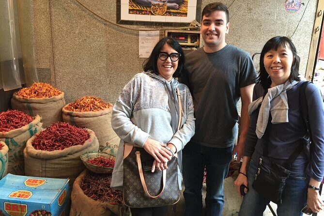 Old Delhi Tour with Local Experience - Walking Through the Heart of Old Delhi