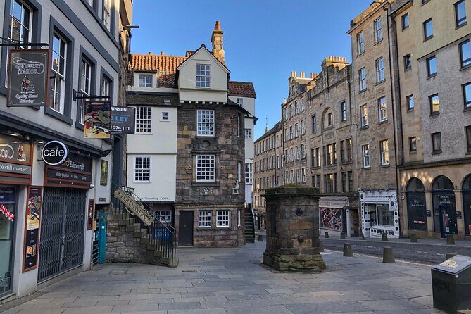 Old Edinburgh Private Walking Tour - A Deep Dive into the Edinburgh Old Town Private Walking Tour