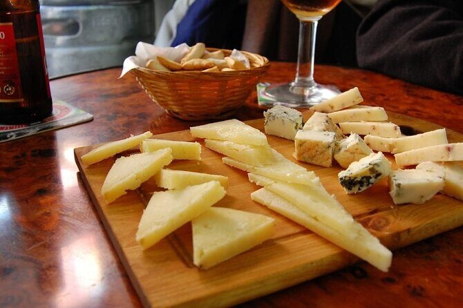 Old Granada Market & Food Tasting Tour - A Close Look at the Tour Itself