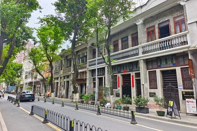 Old Guangzhou Private Walking Tour with Local Experience - Overall Value and Experience