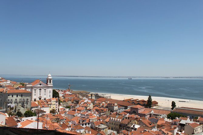 Old Lisbon: Alfama and Sao Jorge neighborhood 3-Hour Walking Tour - Final Thoughts: Who Would Love This Tour?