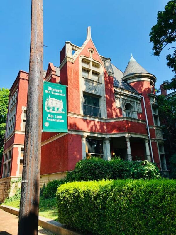 Old Louisville: History and Architecture Walking Tour - A Detailed Look at the Tour Experience