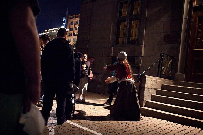 Old Montreal Ghost Walking Tour - Practical Tips for Participants