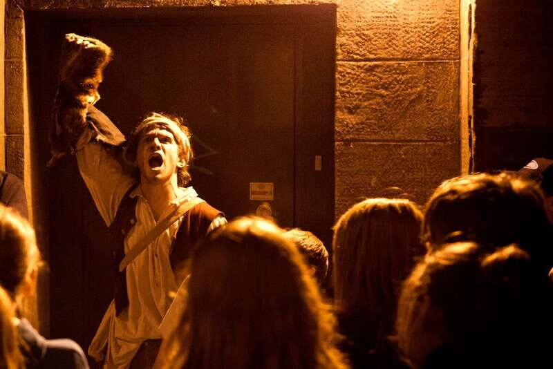 Old Montreal: Traditional Ghost Walk of the Haunted City - Why Choose the Haunted Old Montreal Ghost Walk?