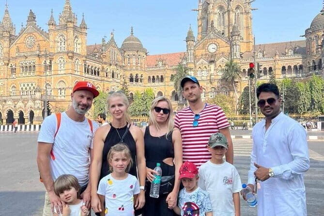 Old Mumbai Sightseeing Tour with a Local Guide - Key Points