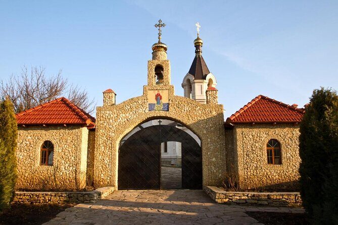 Old Orhei & Curchi Monasteries in one day - Key Points