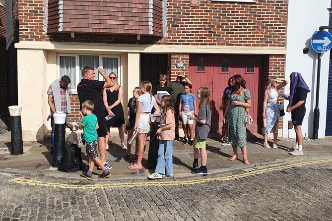 Old Portsmouth Historical Walking Tour - an infernal den of Diabolical Demons - FAQ