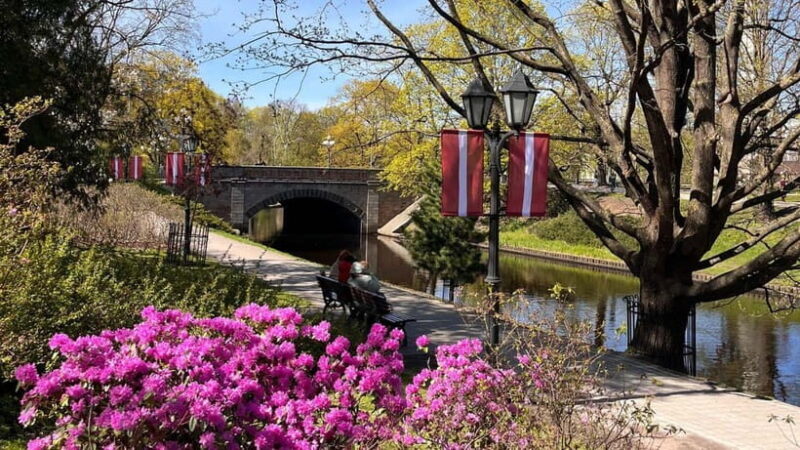 Old Riga Walking Tour: Legends & Hidden Gems EN, DE, ESP - A Deep Dive into the Old Riga Walking Tour