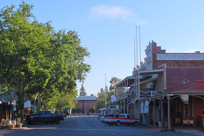 Old Sacramento: A Self-Guided Audio Tour - FAQ