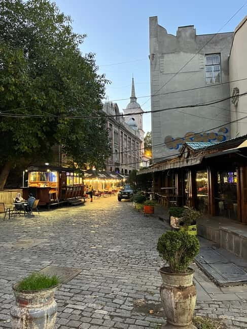 Old Tbilisi Private Walking Tour with Wine and Cable Car - Key Points
