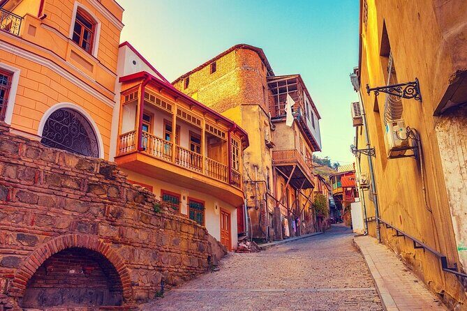 Old Tbilisi Tour: Private Walking Tour With Wine Tasting - Jan Shardeni Street: The Nightlife Hub