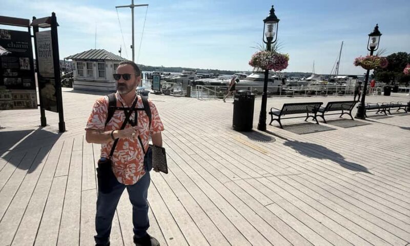 Old Town Alexandria (Entry to Gadsby Tavern & Christ Church) - The Sum Up