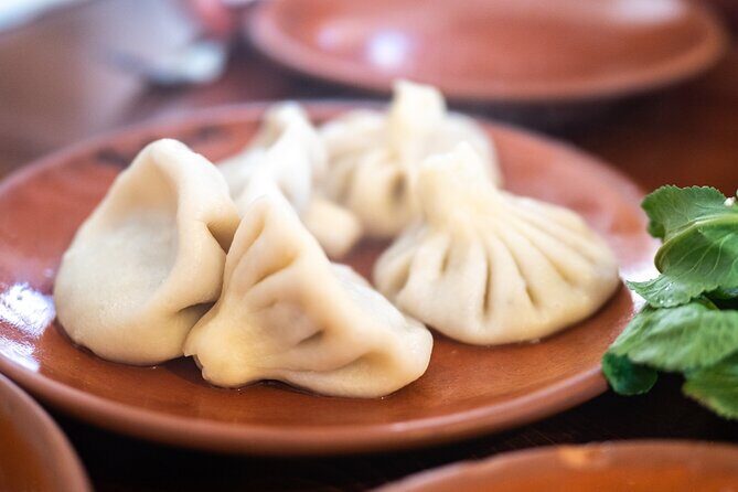 Old Town and Beyond: A Tbilisi Silk Road Feast with Culinary Backstreets - Exploring the Detailed Itinerary