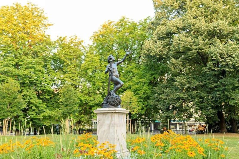 Old Town Geneva Private Walking Tour - Practical Tips for Booking and Enjoying