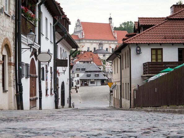 Old Town + Jewish District - A Practical Overview of the Tour