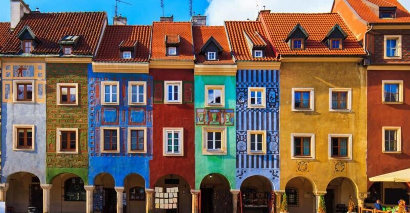 Old Town Poznan: Guided Walking Tour in English - What Makes This Tour Special
