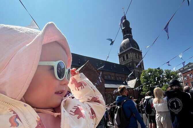 Old Town Sightseeing Tour in Riga by Electro Bus - Key Points