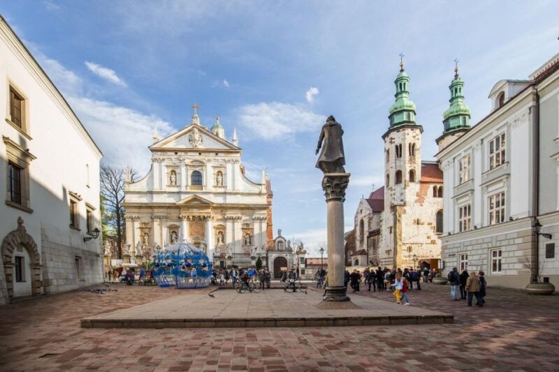 Old Town, St. Mary's Basilica and Rynek Underground Tour - Who Should Sign Up?