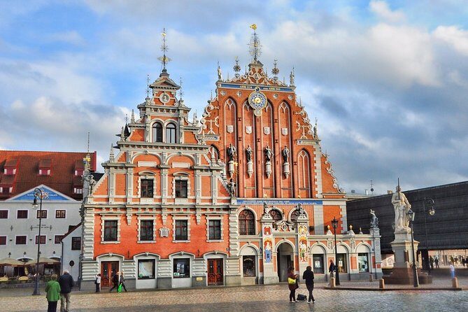 Old Town Walking Tour of Riga - The Itinerary: What You’ll See and Experience