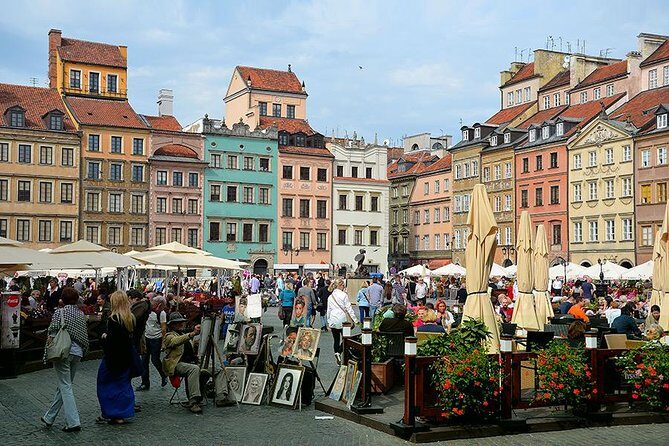 Old Town with Royal Castle + Warsaw Uprising Museum: SMALL GROUP /inc. Pick-up/ - Practical Aspects of the Tour