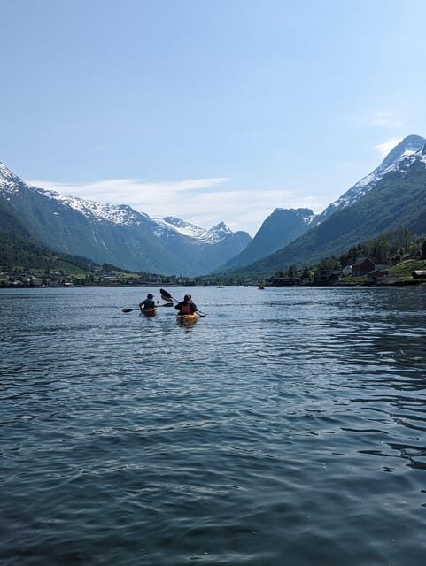 Olden: Guided beginner friendly fjord kayaking.Local company - Key Points