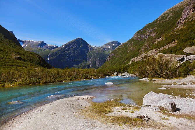 Olden Shore Excursion: the Amazing Briksdal Glacier - How the Tour Flows