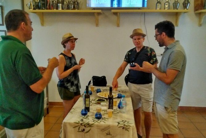 Olive Oil Tour and Visit to Belchite Old Town - The Sum Up