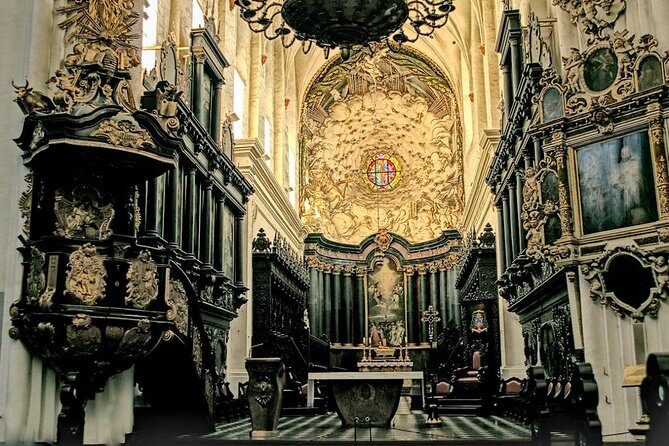 Oliwa Cathedral in Gdansk & Trip to Park - 2h private trip by luxury car - The Experience in Detail