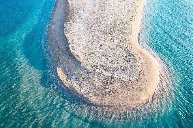 Omi: Bol and Golden Horn Beach Boat Trip with Lunch - An In-Depth Look at the Experience