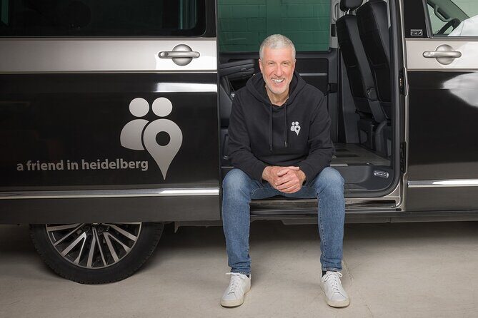 On tour with a friend and his luxury van - The Sum Up