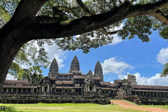 One day Angkor Wat sunrise with Lunch - Final Thoughts